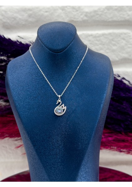 925 Ayar Gümüş Mistik Topaz Taşlı Kuğu Modeli Zarif Kadın Kolye modelleri