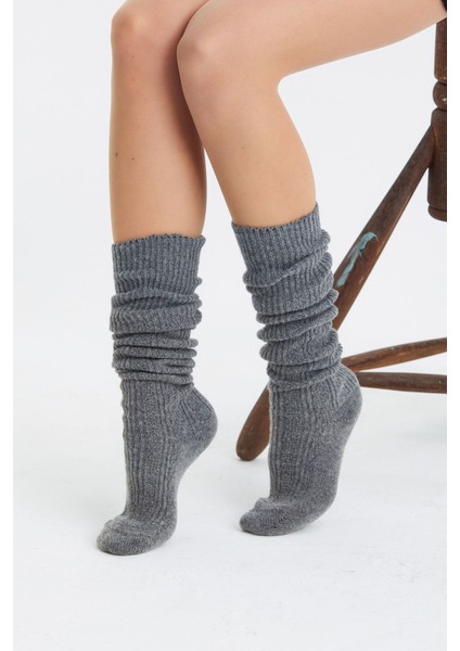 Diz Üstü Dikişsiz Yünlü Çorap Gri