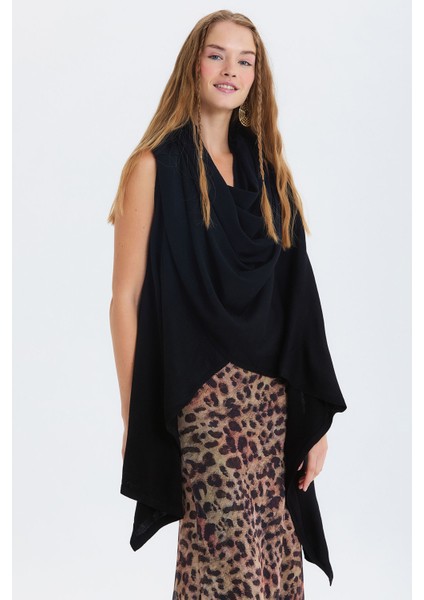 Dökümlü Salaş Triko Yelek Siyah