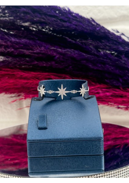 925 Ayar Gümüş 3’lü Özel Tasarım Kuzey Yıldızı Modeli Zarif Kadın Bileklik fiyatları