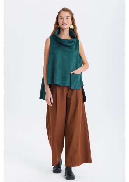 Asimetrik Yaka Detaylı Süet Bluz Yeşil fiyatları