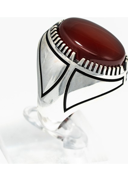 Desenli Kırmızı Akik Taşlı 925 Ayar Gümüş Erkek Yüzük – Güç ve Asaletin Simgesi indirimleri