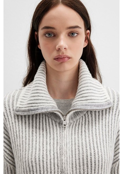 Kadın Fermuarlı Triko Antique White Stripe 1710806-86426 modelleri