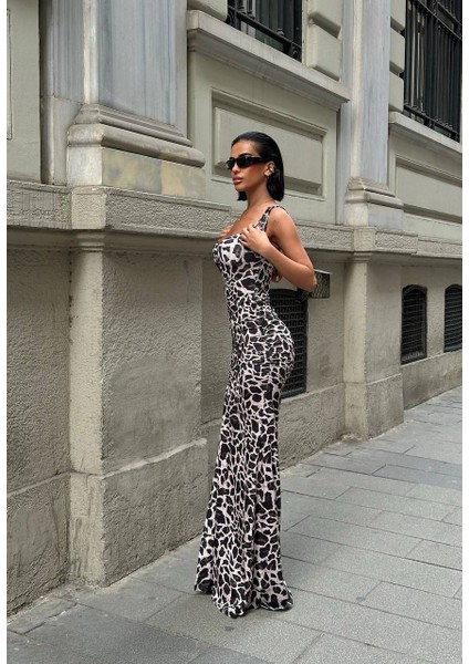 Asansör Büzgülü Elbise