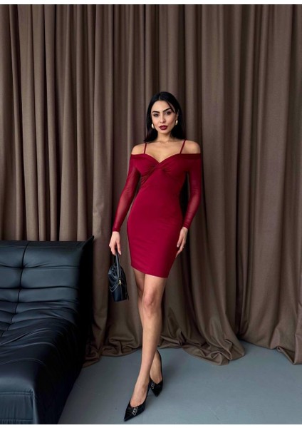 Omuz Detaylı Mini Elbise