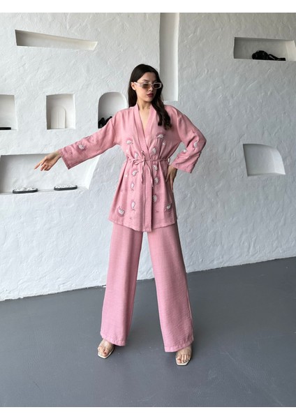 Nakış Işlemeli Kimono & Pantolon Ikili Takım fırsatları
