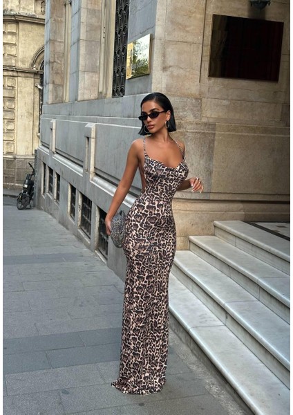 Gloplu Yırtmaçlı Elbise indirimleri