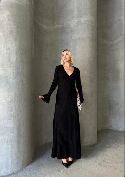 Ince Bel V Yaka Maxi Triko Elbise fiyatları