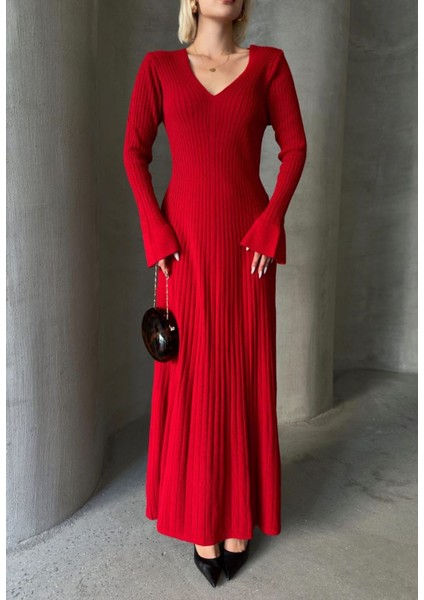 Ince Bel V Yaka Maxi Triko Elbise