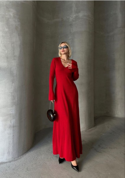 Ince Bel V Yaka Maxi Triko Elbise modelleri