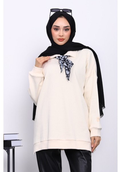 Krem Fular Detaylı Yakalı Tunik