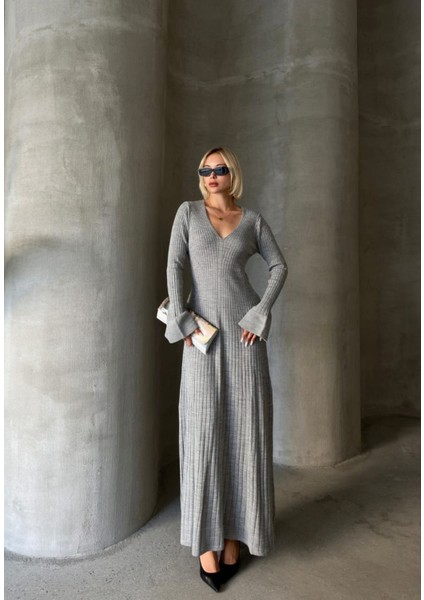 Ince Bel V Yaka Maxi Triko Elbise fiyatları