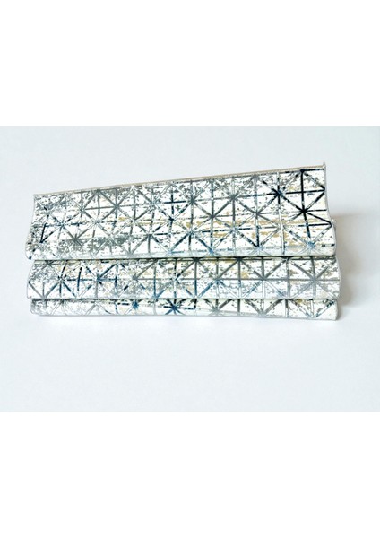 | Akrilik Pamuk Tabanlı Düz Saçaklı Halı | Modern Tasarım | Yumuşak ve Dayanıklı