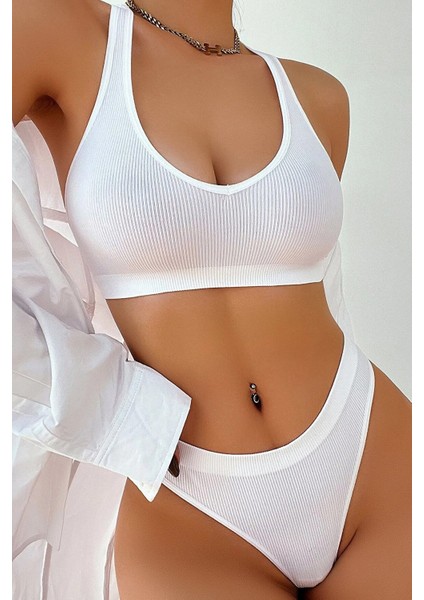 Kadın Beyaz Desteksiz Seamless Tangalı Iç Çamaşır Takımı – Modern, Konforlu indirimleri
