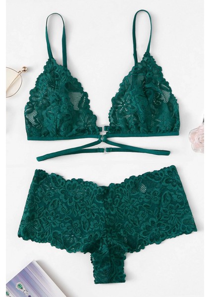 Kadın Yeşil Özel Şık Sütyen Külot Takımı – Modern, Konforlu ve Günlük Kombinlere Uygun