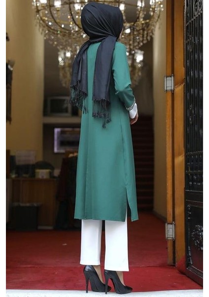 Taş Işlemeli Ceket Zümrüt modelleri