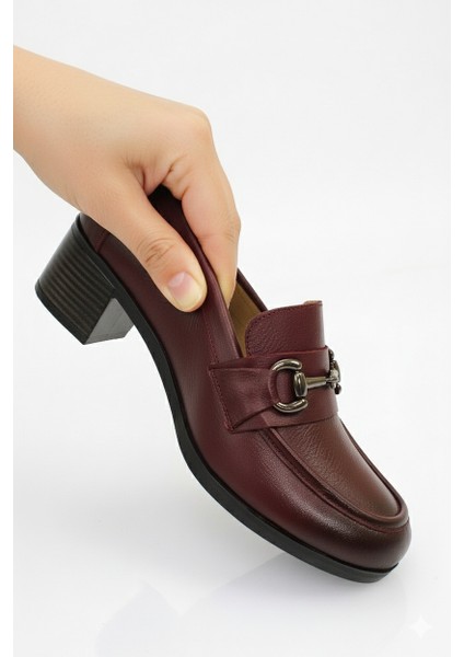 Kadın Hakiki Deri Ortopedik Kalın Topuklu Klasik Mevsimlik Ayakkabı NH24/K1072 fırsatları