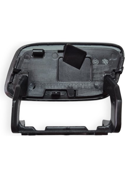 Audi A4 2013-2014-2015 Ön Tampon Sol Far Yıkama Kapağı 8K0955275C fırsatları