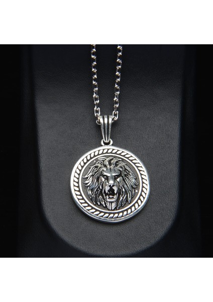573 Aslan Başı Gümüş Kolye