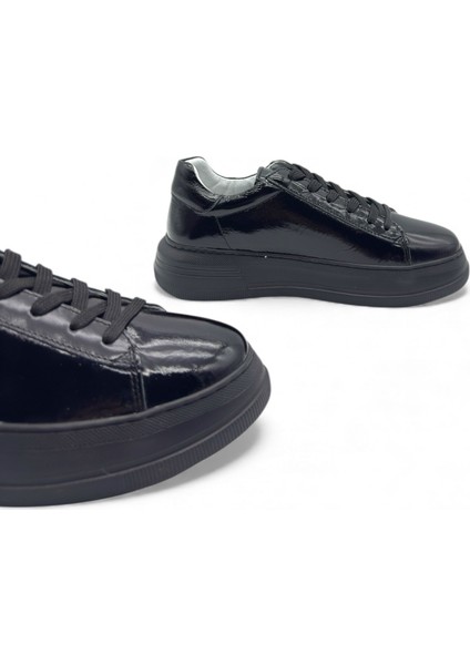 Nova Siyah Hakiki Rugan Basic Kadın Sneaker modelleri