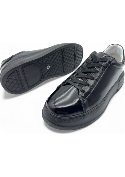 Nova Siyah Hakiki Rugan Basic Kadın Sneaker fırsatları