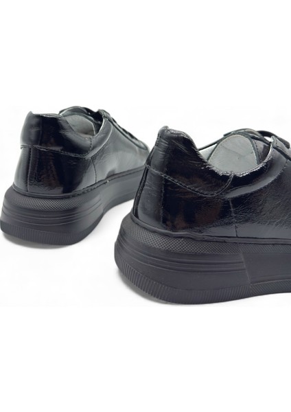 Nova Siyah Hakiki Rugan Basic Kadın Sneaker indirimleri