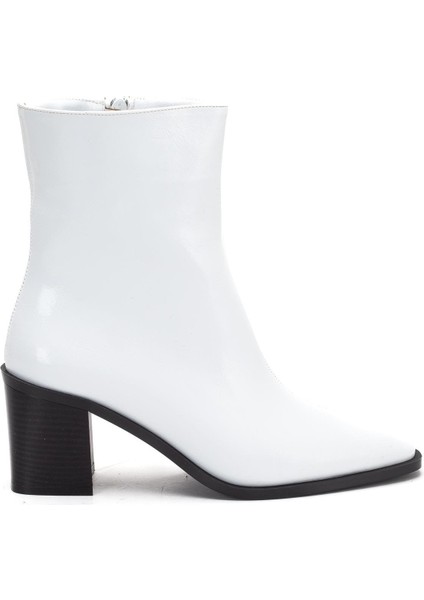 Beyaz Kadın Kalın Topuklu Bot Rugan Küt Burun Yüzüdüz fiyatları