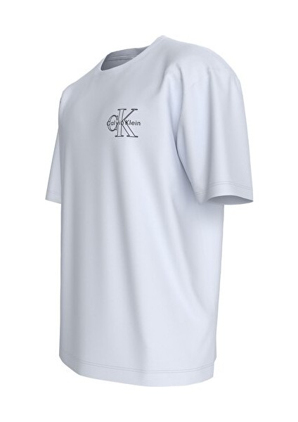 Erkek Beyaz Grafikli Tişört modelleri