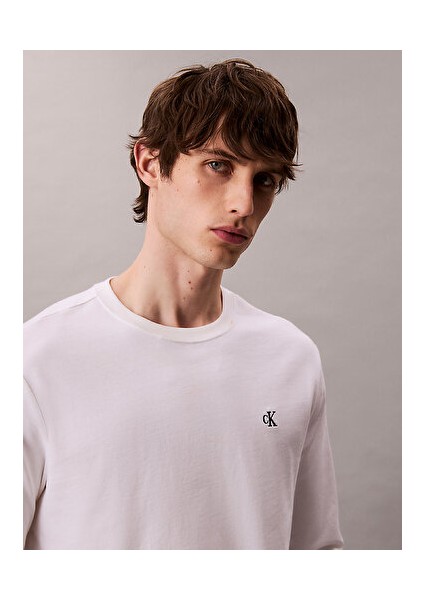 Erkek Beyaz T-Shirt fiyatları