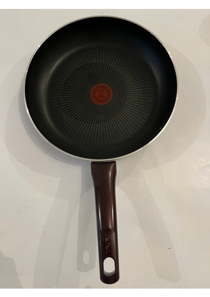 Titanyum Difüzyon Tabanlı 26 cm Tava