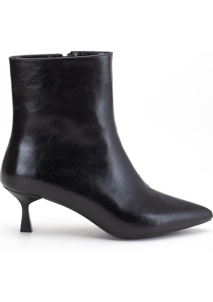 Siyah Kadın Ince Topuklu Bot Kırışık Rugan Sivri Burun modelleri
