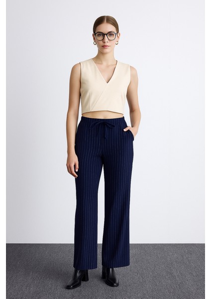 Regular Fit Yüksel Bel Geniş Paça Pantolon Bayan Pantolon 25K0393K1