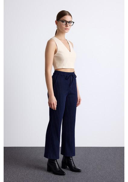 Regular Fit Yüksel Bel Geniş Paça Pantolon Bayan Pantolon 25K0393K1 fiyatları