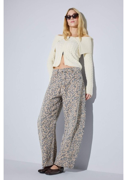 Regular Fit Açık Omuz Fermuarlı Triko Hırka E8263AX25WN fiyatları