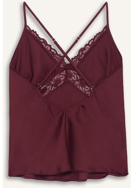 Regular Fit V Yaka Dantel Detaylı Askılı Saten Üst-Fall in Love G1670AX25AU