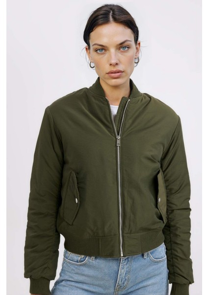Su Geçirmez Kolej Yaka Düz Fermuarlı Cepli Bomber Ceket Mont C1616AX24AU