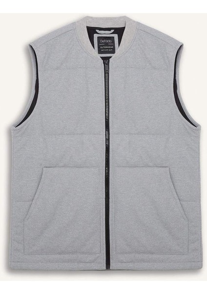 Regular Fit Dik Yaka Fermuarlı Cepli Mevsimlik Yelek E8777AX25AU fırsatları