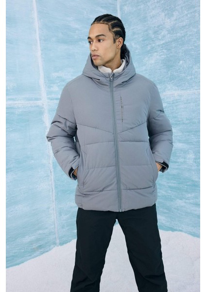 Fit Su İtici Rüzgar Geçirmez Regular Fit Kapüşonlu Fermuarlı Cepli Kışlık Mont E9491AX25WN