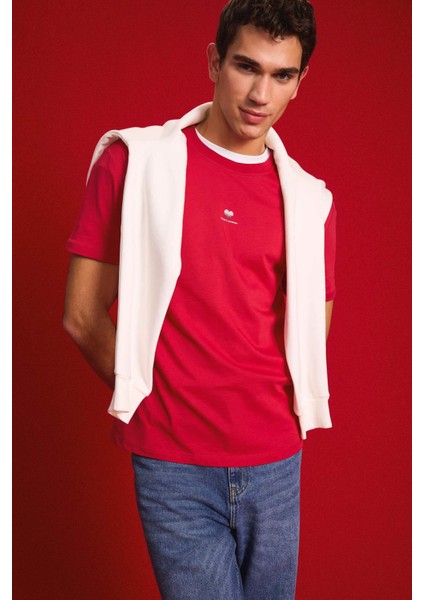 %100 Pamuk Regular Fit Bisiklet Yaka Kalp Baskılı Kısa Kollu Kırmızı Tişört D5156AX25SP modelleri