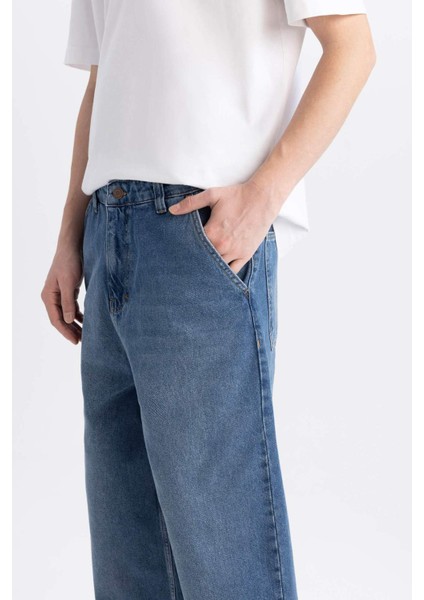 %100 Pamuk Skater Fit Geniş Kalıp Yüksek Bel Geniş Paça Cepli Yıkamalı Jean Pantolon E6336AX25SP fırsatları