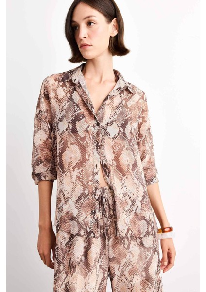 Comfort Fit V Yaka Desenli Şifon Uzun Kollu Gömlek G0507AX25SM fırsatları