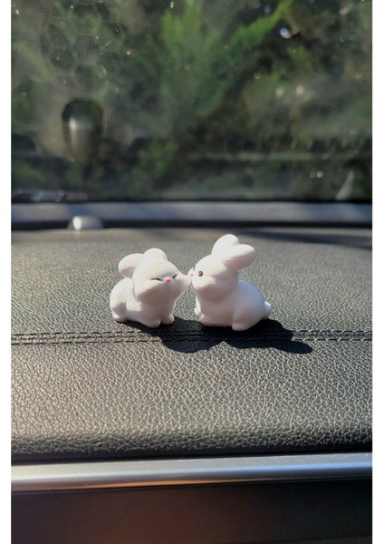 3'lü Tatlı Tavşan Çift Sert Plastik Araba Süsü, Çift Hediye, Minik Süs, Tavşan Çift fırsatları