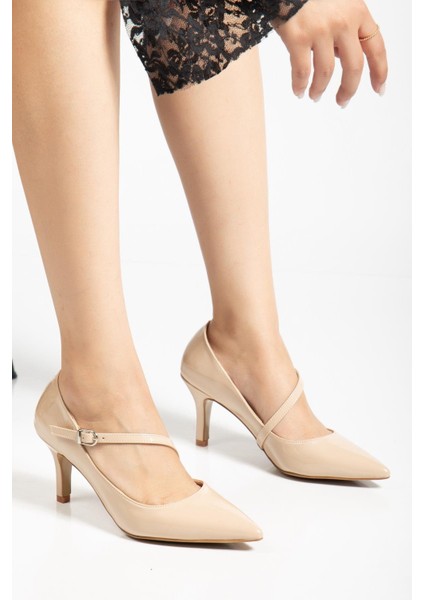 Büyük Beden Kadın Stiletto Ince Topuklu Ayakkabı Ten Rugan Baretli fiyatları