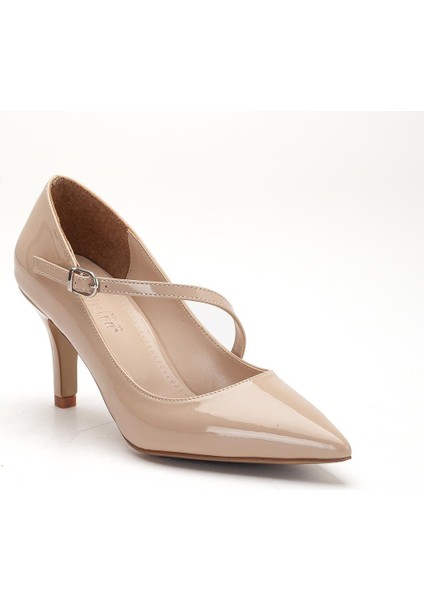 Büyük Beden Kadın Stiletto Ince Topuklu Ayakkabı Ten Rugan Baretli fırsatları