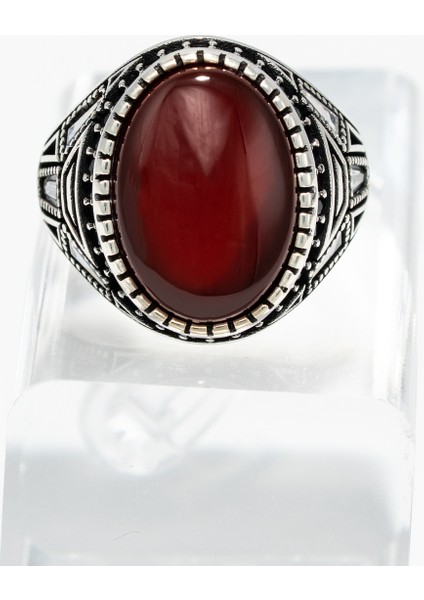 Geometrik Desenli Kırmızı Akik Taşlı 925 Ayar Gümüş Erkek Yüzük – Asalet ve Gücün Sembolü fiyatları
