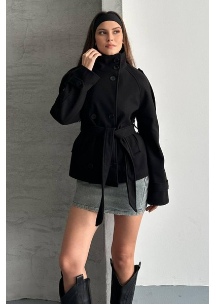 Düğmeli Kuşaklı Kaşe Kısa Kaban fiyatları