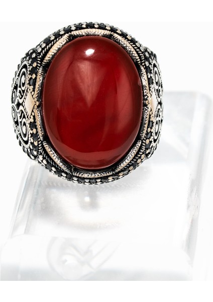 El Işçiliği Osmanlı Desenli Kırmızı Akik Taşlı 925 Ayar Gümüş Erkek Yüzük – Güç ve Zarafetin Buluşması