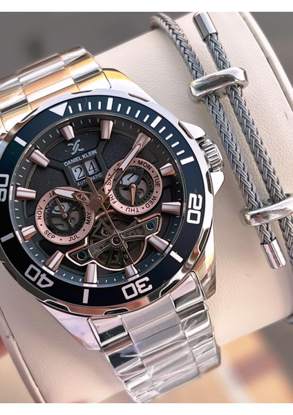 Otomatik Mekanizma Takvimli Kadran Kadranlı 2 Yıl Garantili Erkek Kol Saati OTM.13754.5