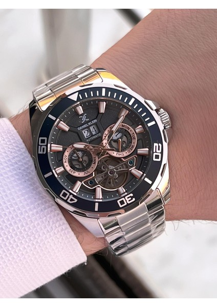 Otomatik Mekanizma Takvimli Kadran Kadranlı 2 Yıl Garantili Erkek Kol Saati OTM.13754.5 modelleri