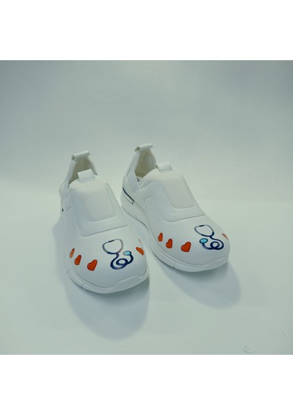 Kalpli Steteskop Desenli Ortopedik Taban Kadın Spor Ayakkabı fiyatları